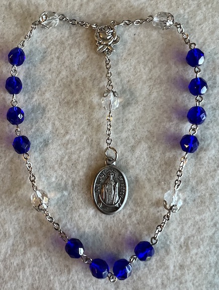 The Prayer for Crown of Twelve Stars of Our Lady of Mercy, how to pray this chaplet