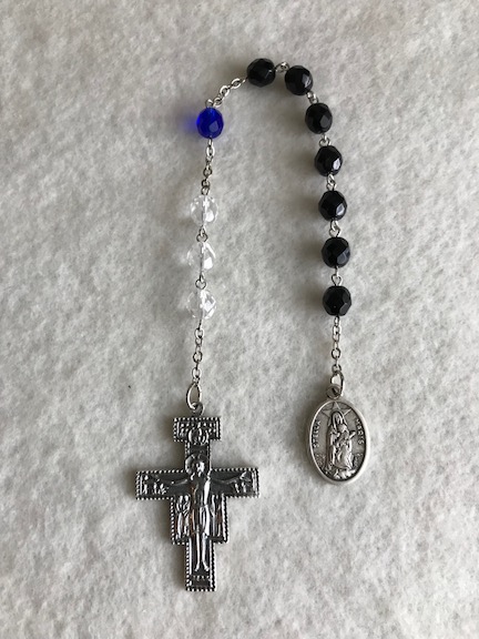 The Prayer for The  Maria Domina  Chaplet, how to pray this chaplet
